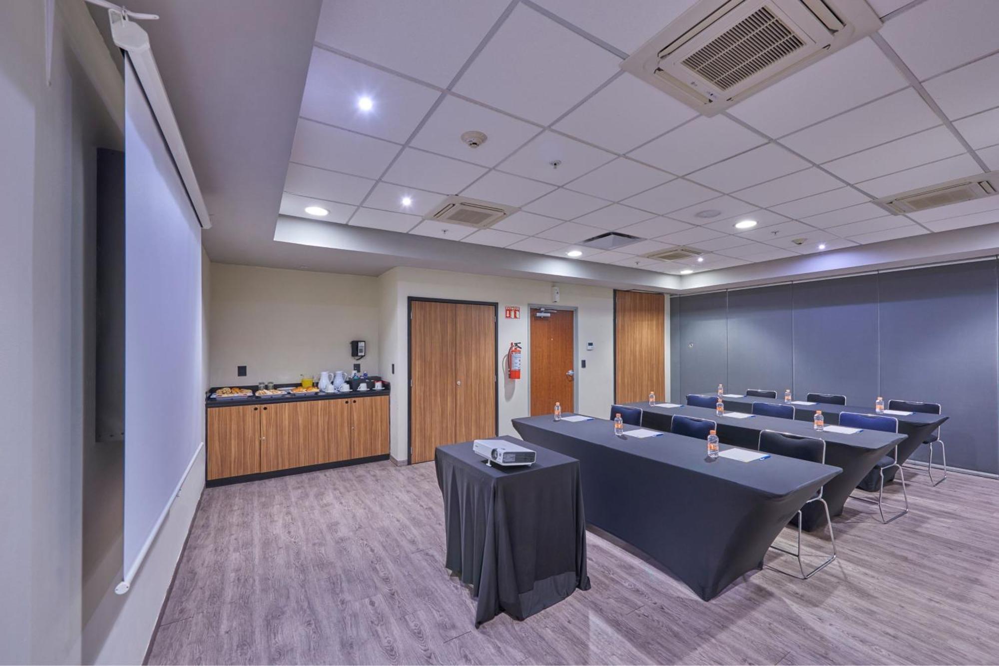 City Express By Marriott San Luis Potosi Zona Universitaria Εξωτερικό φωτογραφία
