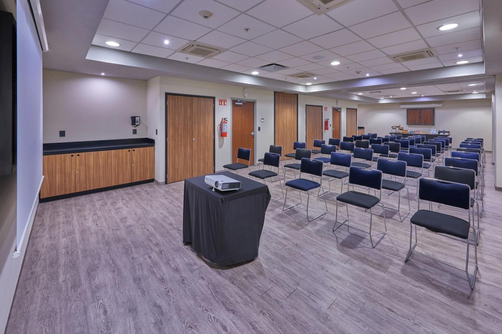 City Express By Marriott San Luis Potosi Zona Universitaria Εξωτερικό φωτογραφία
